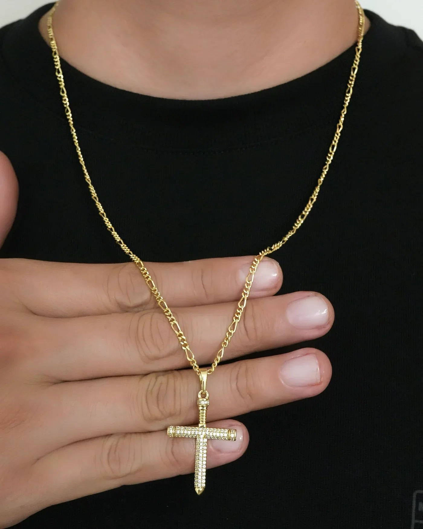 DIJE CRUZ CLAVO CRISTALES ID: 4896